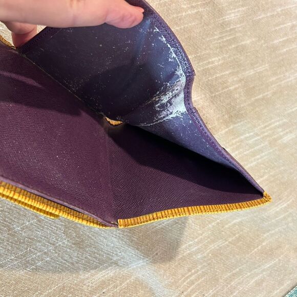 Louis Vuitton Yellow Epi Women's Wallet - Picture 6 of 7